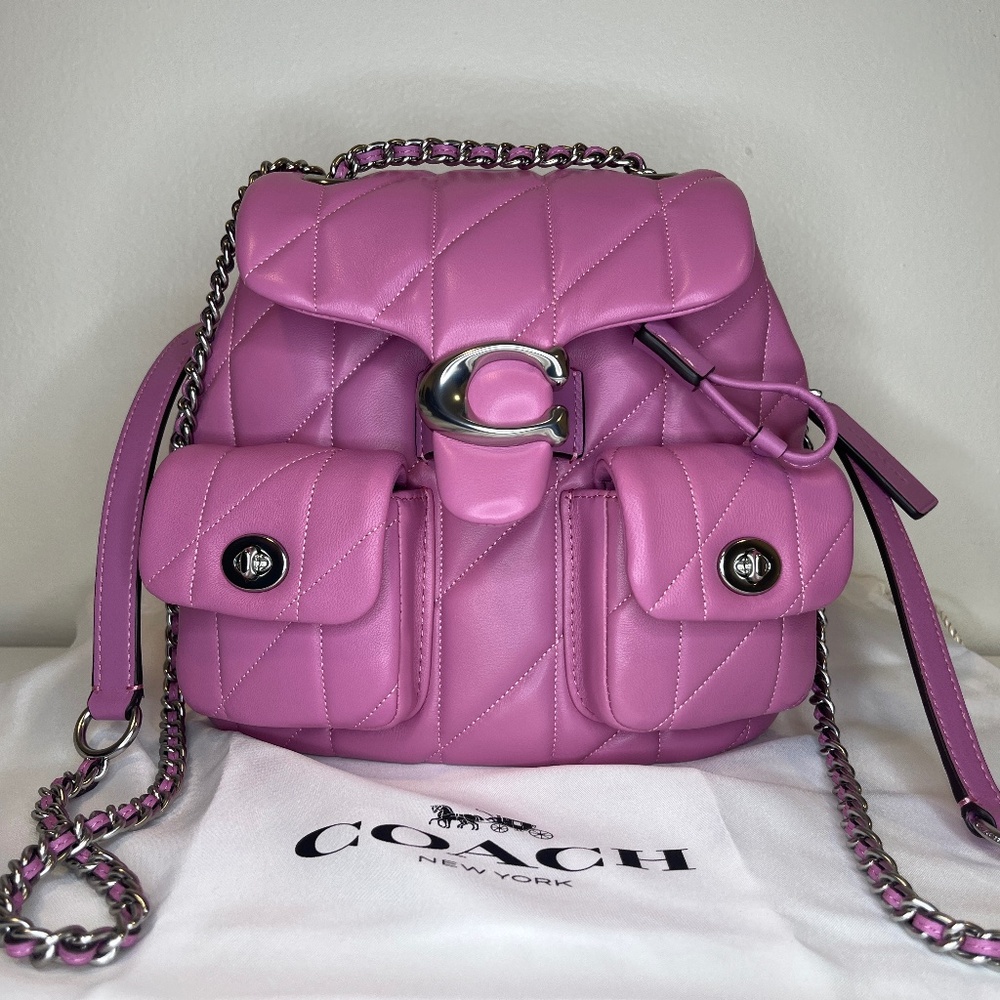 Tabby Backpack With Pillow Quilting in Fuschia